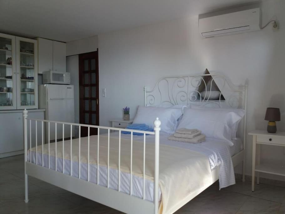 Grandpa Simos' Traditional Guest House Agios Romanos Exterior foto